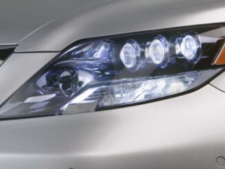 Automatyczne i adaptacyjne światła w samochodach – czym się różnią?
